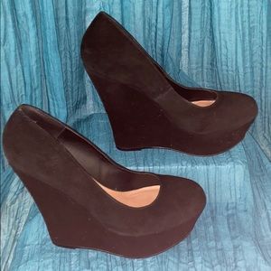 Steve Madden Pammyy Wedges Size 8.5